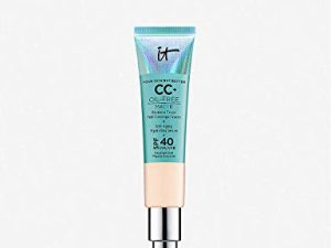 It Cosmetics Your Skin But Better CC Cream Oil-Free Matte with SPF 40 - Light