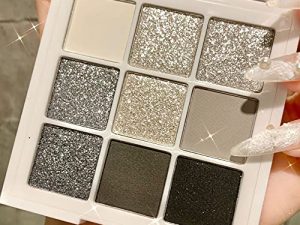 Yeweian Black White Smokey Eyeshadow Palette